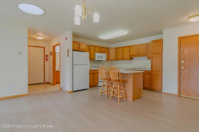 1577 14th St W, Dickinson, ND 58601 - photo 3