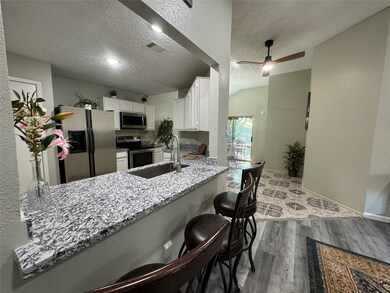 11014 Marshhay Ct, Houston, TX 77086 - photo 4