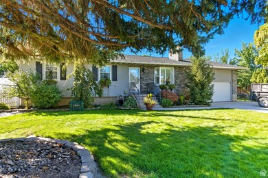 Mature shade trees, new roof with new $38,000 solar array.Extremly discounted Electric bill.