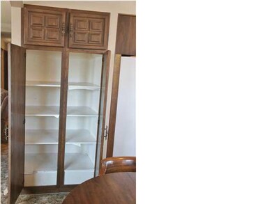 Huge pantry!