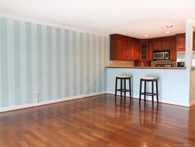 Living Room / Kitchen