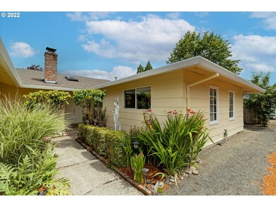 18355 SW Division St, Beaverton, OR 97007 - photo 3