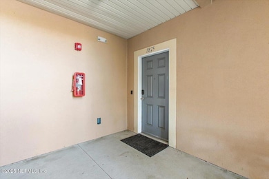 02-Entryway