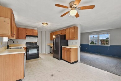66 Byron Ave unit 66, Lawrence, MA 01841 - photo 4