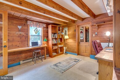 46 Sherrill Ln, Berkeley Springs, WV 25411 - photo 4