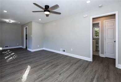 1052 Holly Cir, Forest Park, GA 30297 - photo 7