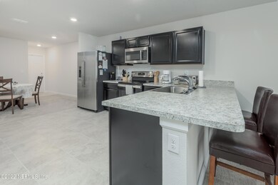 5988 Creekside Crossing Dr, Jacksonville, FL 1QXPU - photo 5