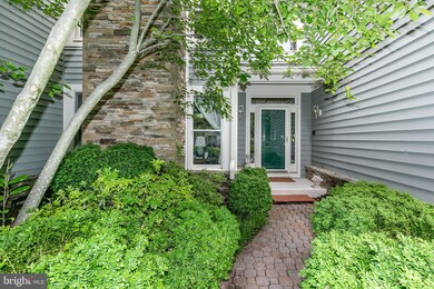 11502 Pebblecreek Dr, Lutherville Timonium, MD 21093 - photo 2