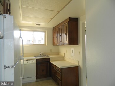 3377 S Leisure World Blvd, Silver Spring, MD 20906 - photo 6