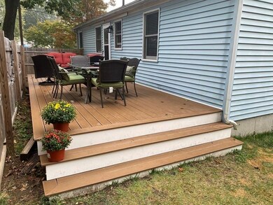 24 Lillian St, Ludlow, MA 01056 - photo 3