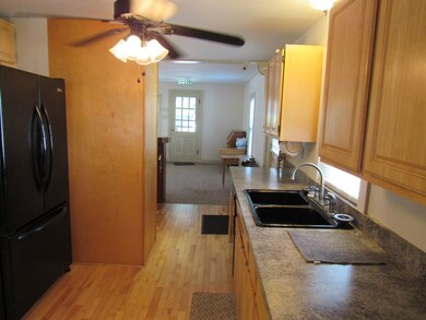 53 Stone St, Concord, NH 03301 - photo 6