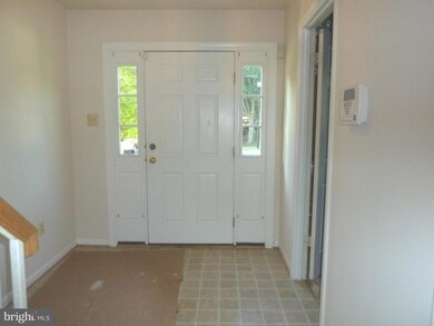 1535 Ashburnham Dr unit 8, Crofton, MD 21114 - photo 2