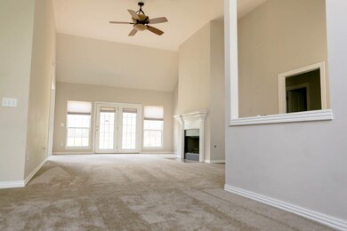 212 NW O St, Bentonville, AR 72712 - photo 5