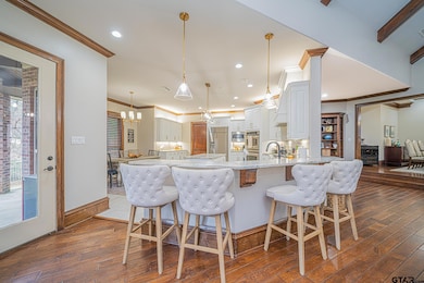 3841 Castle Ridge Dr, Longview, TX 75605 - photo 5