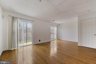 1030 Karen Blvd, Capitol Heights, MD 20743 - photo 3