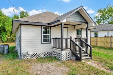 2104 Hampton St, Houston, TX 77088 - photo 4