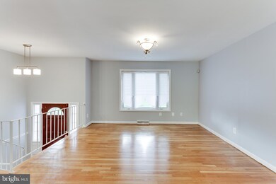 13105 Chalfont Ave, Fort Washington, MD 20744 - photo 5