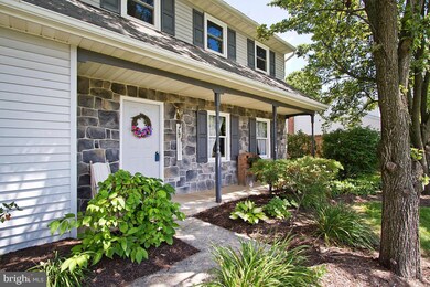 2 Ingham Dr, Stevens, PA 17578 - photo 4