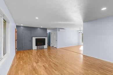 158 Sharon Dr, Phoenix, OR 97535 - photo 4