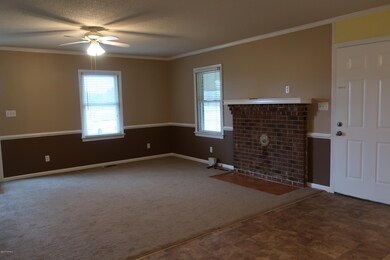 004 living room