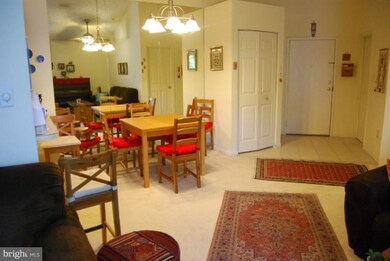 12201 Saint Peter Ct unit L, Germantown, MD 20874 - photo 6