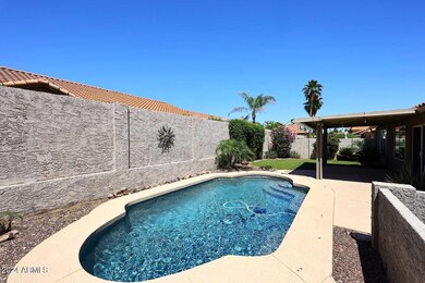 Pool2