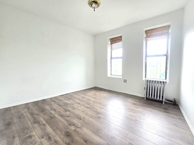 222 Metropolitan Ave unit 13, Brooklyn, NY 11211 - photo 2