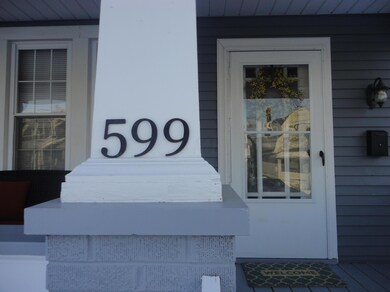 599 Sheldon Ave, Columbus, OH 43207 - photo 2