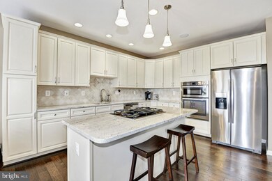 43165 Mitcham Square, Ashburn, VA 20148 - photo 7