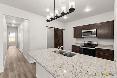 122 Leon Ln unit B, Copperas Cove, TX 76522 - photo 5