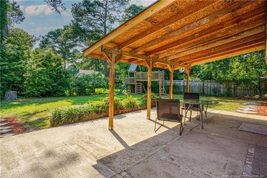 610 Missenburg Ct, Fayetteville, NC 28314 - photo 4