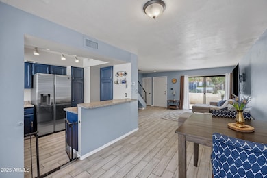 3411 N 12th Place unit 3, Phoenix, AZ 85014 - photo 5