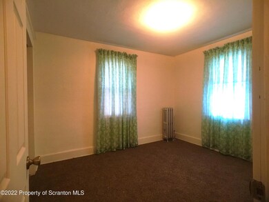 926 Willow St, Scranton, PA 18505 - photo 5