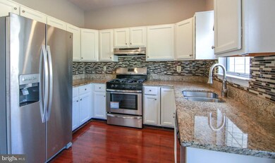 2473 Clover Field Cir, Herndon, VA 20171 - photo 6