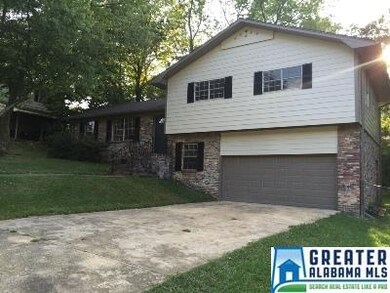 2640 6th St NE, Center Point, AL 35215 - photo 2