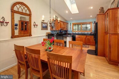 418 Holly Dr, Annapolis, MD 21403 - photo 5