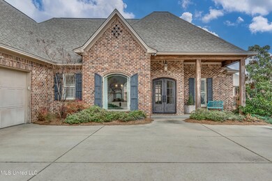 702 Amber Way-10