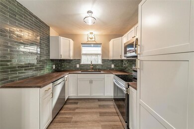 1172 Harrison Ln, Hurst, TX 76053 - photo 7