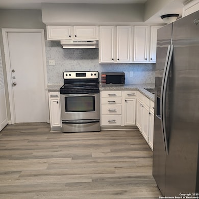 5143 Village Row, San Antonio, TX 78218 - photo 4