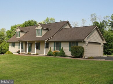 1134 Brinckman Rd, Pennsburg, PA 18073 - photo 2