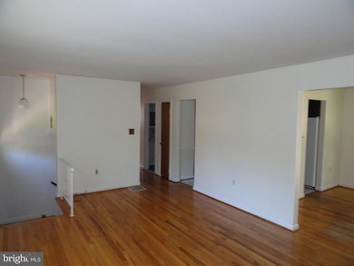 3401 Delancey St, Clinton, MD 20735 - photo 3