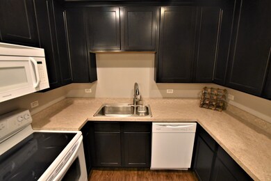 616 Windham Ln, Naperville, IL 60563 - photo 7