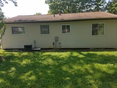 2670 Glenbriar St, Columbus, OH 43232 - photo 2