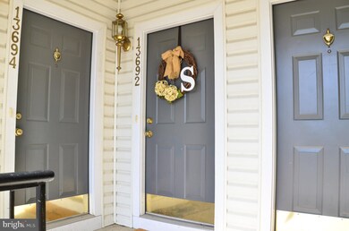 13692 Salk St unit 280, Herndon, VA 20171 - photo 2