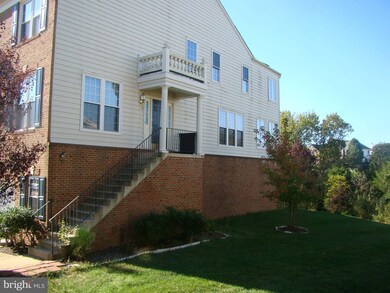 22527 Welborne Manor Square, Ashburn, VA 20148 - photo 2