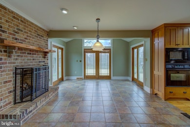 1250 Chestnut Tree Rd, Honey Brook, PA 19344 - photo 6