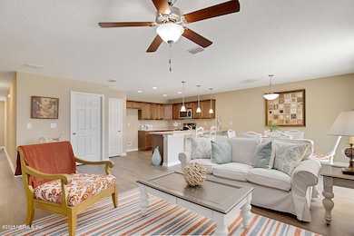 6074 Catawissa Ct, Jacksonville, FL 32244 - photo 4