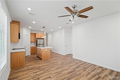 2108 E San Andrea St unit 4, Edinburg, TX 78542 - photo 2