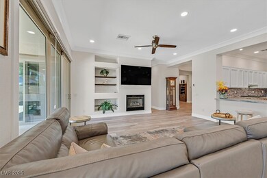 77 Fountainhead Cir, Henderson, NV 89052 - photo 3