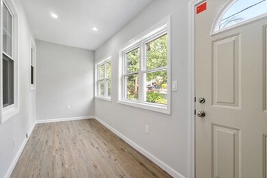 14 Pine St unit 1, Arlington, MA 02474 - photo 4